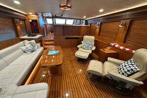 2023 Marlow Explorer 66E - CB thumbnail 10