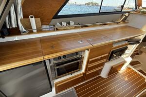 Frisky 37ft Cutwater Yacht For Sale