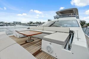 72FT (21.95M) AZIMUT
