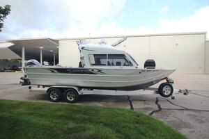 2023 Weldcraft 240 Maverick DV & custom Trailer