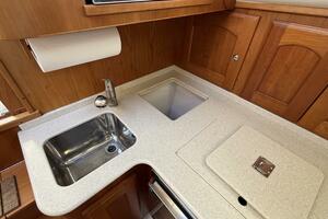 Tova 32ft Legacy Yacht For Sale