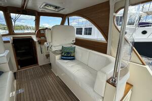 Tova 32ft Legacy Yacht For Sale