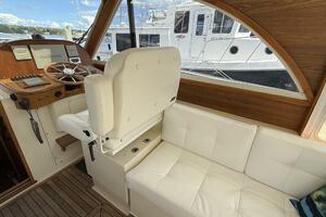 Tova 32ft Legacy Yacht For Sale