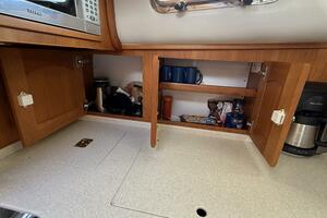 Tova 32ft Legacy Yacht For Sale
