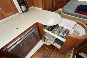 Tova 32ft Legacy Yacht For Sale