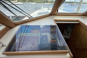 Tova 32ft Legacy Yacht For Sale