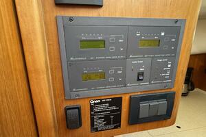 Tova 32ft Legacy Yacht For Sale