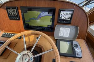 Tova 32ft Legacy Yacht For Sale