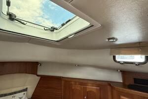 Tova 32ft Legacy Yacht For Sale
