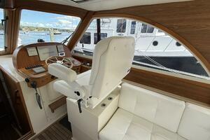 Tova 32ft Legacy Yacht For Sale