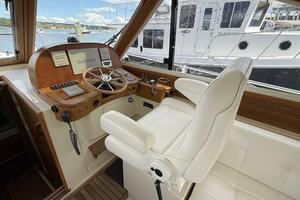 Tova 32ft Legacy Yacht For Sale