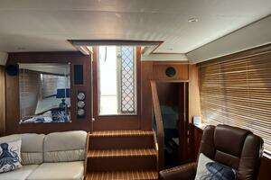 1995 Carver 440 Aft Cabin thumbnail 11