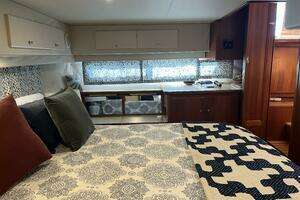 1995 Carver 440 Aft Cabin thumbnail 44