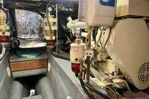 1995 Carver 440 Aft Cabin thumbnail 74