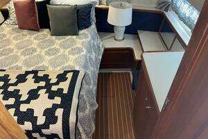 1995 Carver 440 Aft Cabin thumbnail 36