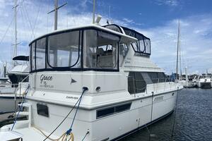 Carver 440 Aft Cabin