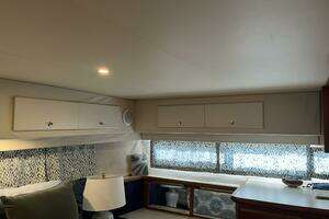 1995 Carver 440 Aft Cabin thumbnail 45