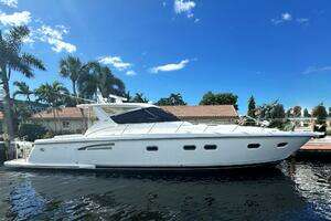2003 Tiara Yachts 5200 Express thumbnail 1