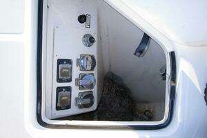 2003 Tiara Yachts 5200 Express thumbnail 49