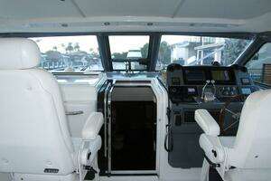 2003 Tiara Yachts 5200 Express thumbnail 28