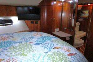 2003 Tiara Yachts 5200 Express thumbnail 18