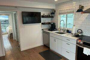 1981 Sumerset Houseboat thumbnail 14