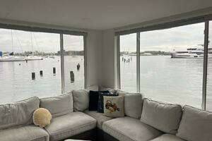 1981 Sumerset Houseboat thumbnail 5