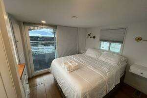1981 Sumerset Houseboat thumbnail 26