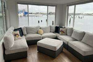 1981 Sumerset Houseboat thumbnail 4