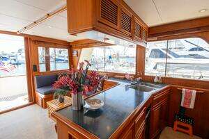 Sparrow's Point 1999 Offshore Yachts 54 Pilothouse Yacht For Sale in Long Beach CA