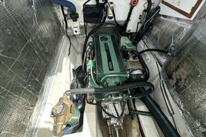 2007 Manta 44 Power Cat 'Lah De Dah' - Engine 