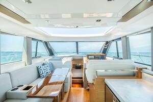 39FT (11.89M) TIARA YACHTS