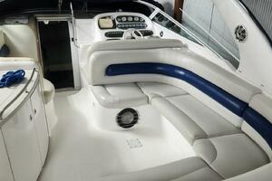 32ft Powerquest Yacht For Sale