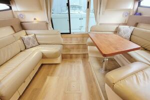 Satellite Office 35ft Carver Yacht For Sale