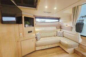 Satellite Office 35ft Carver Yacht For Sale