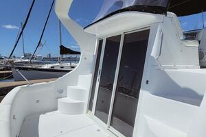 Satellite Office 35ft Carver Yacht For Sale