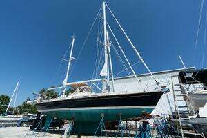 Altair 2002 Passport Yachts 470 Center Cockpit Ketch Yacht For Sale in Annapolis MD