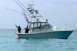 Beer Money 32ft Topaz Yacht For Sale
