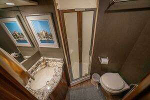 2017 Viking 62 Convertible thumbnail 27