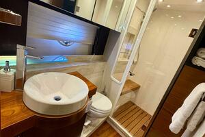 53FT (16.15M) TIARA YACHTS