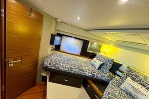 53FT (16.15M) TIARA YACHTS