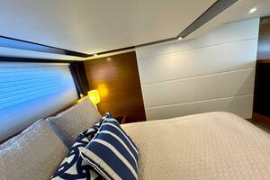 53FT (16.15M) TIARA YACHTS