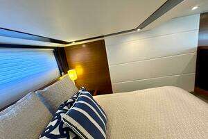 2017 Tiara Yachts 53 Coupe thumbnail 48