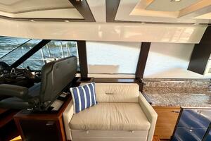 53FT (16.15M) TIARA YACHTS