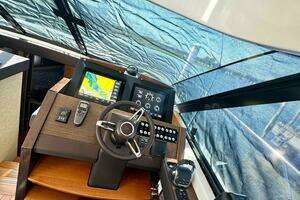 2017 Tiara Yachts 53 Coupe thumbnail 20