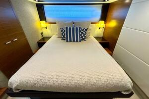 Yacht for sale 53FT (16.15M) TIARA YACHTS