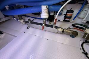 35ft Everglades Yacht For Sale