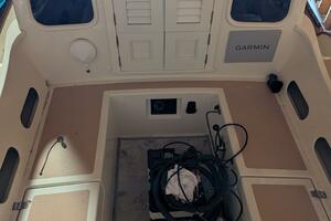 Black Magic 25ft Custom Craft Yacht For Sale