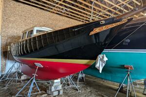 Black Magic 25ft Custom Craft Yacht For Sale