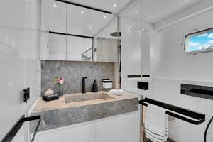 Guest Ensuite